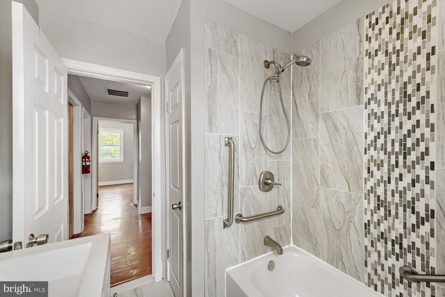 GWYNN FALLS - Residential