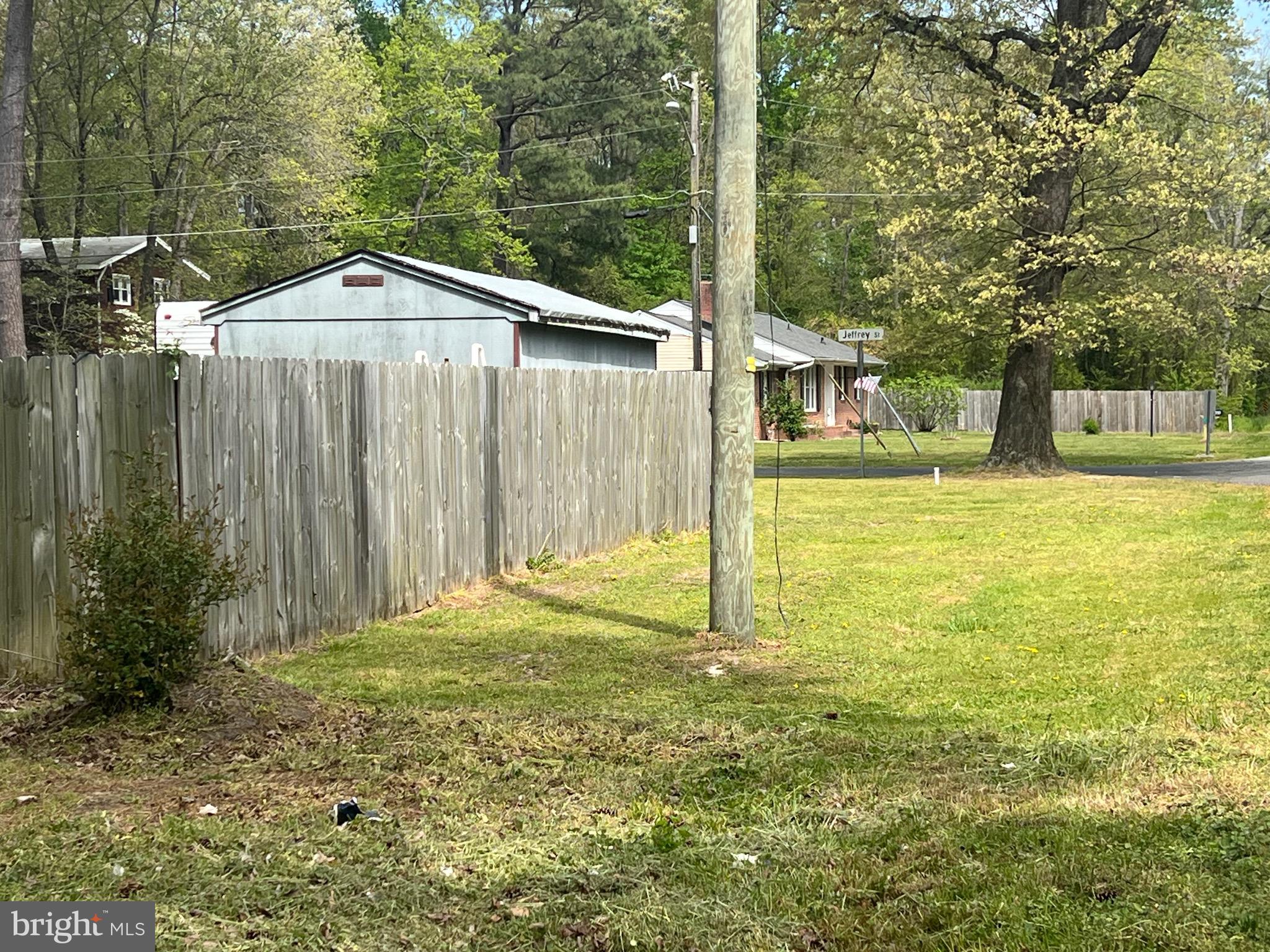 PINE KNOLL TERRACE - Land