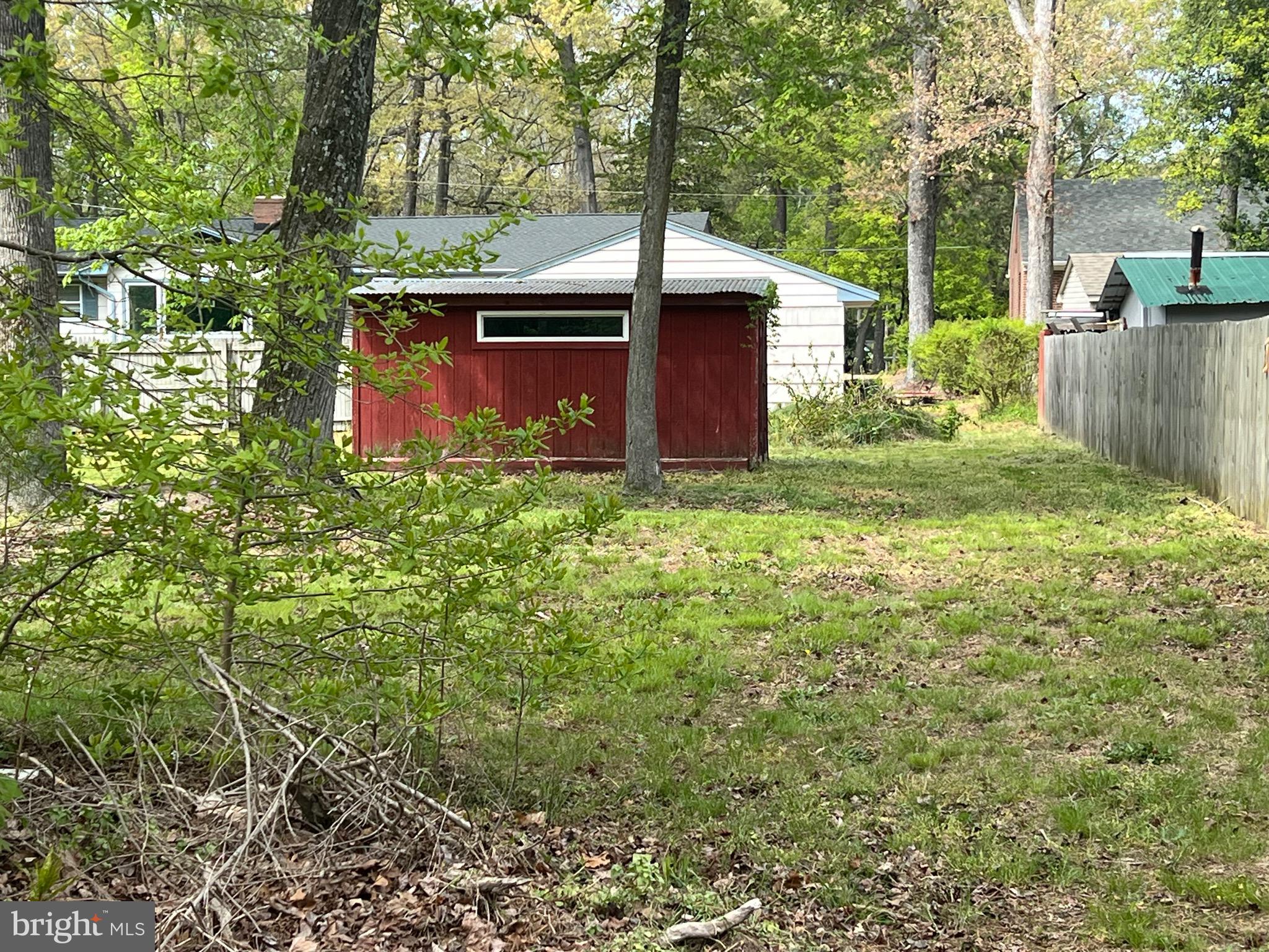 PINE KNOLL TERRACE - Land