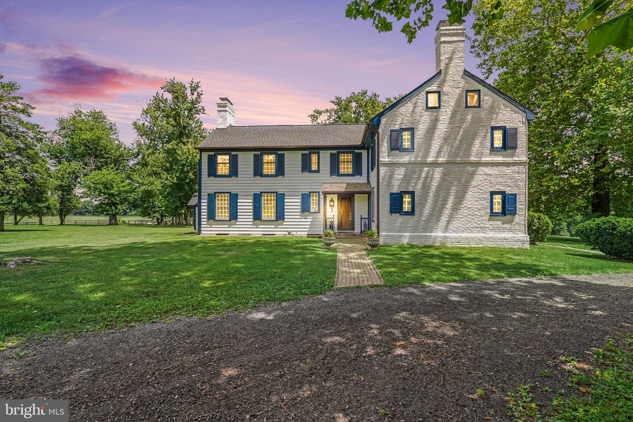 416 MITTON ROAD