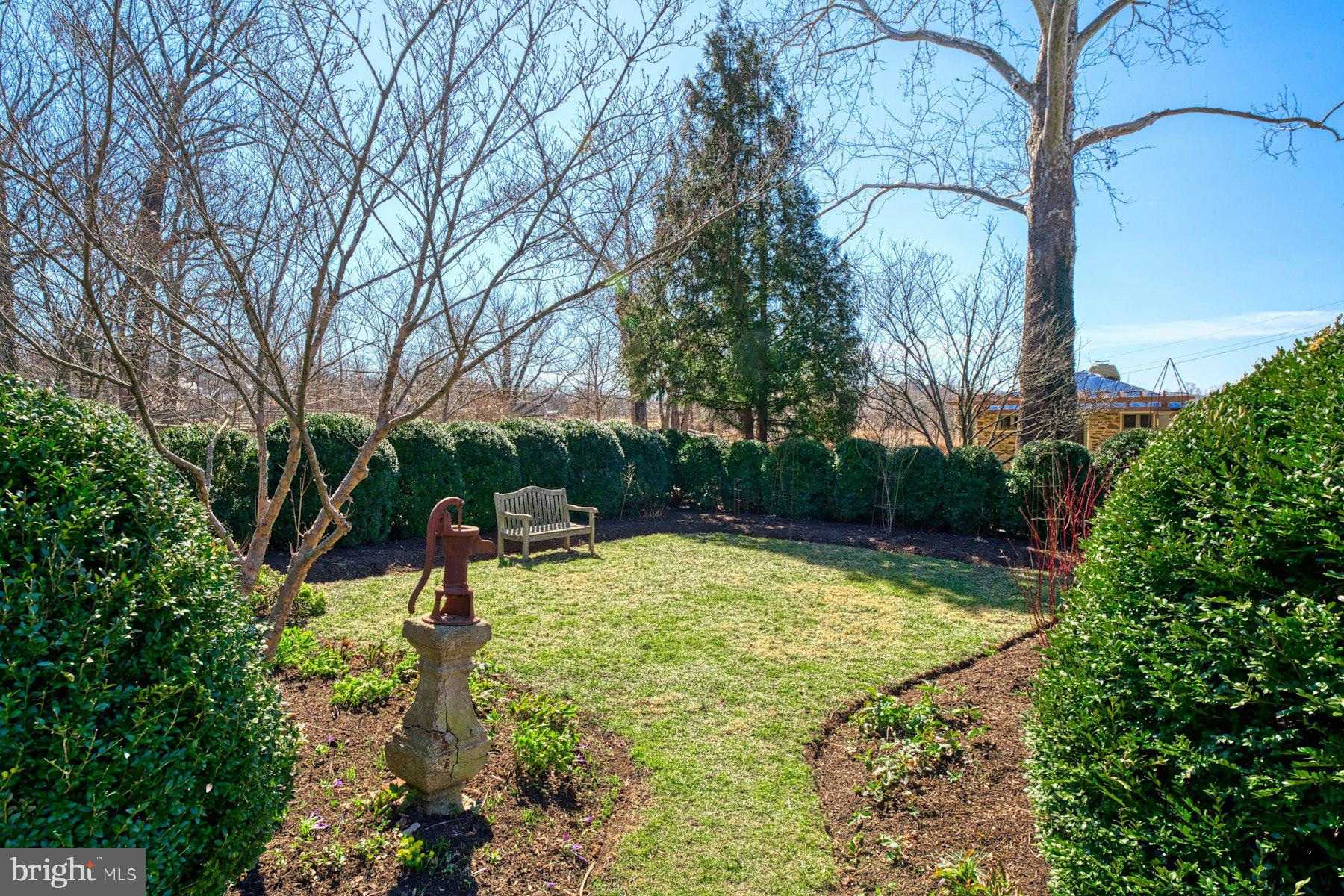 WATERFORD - Residential