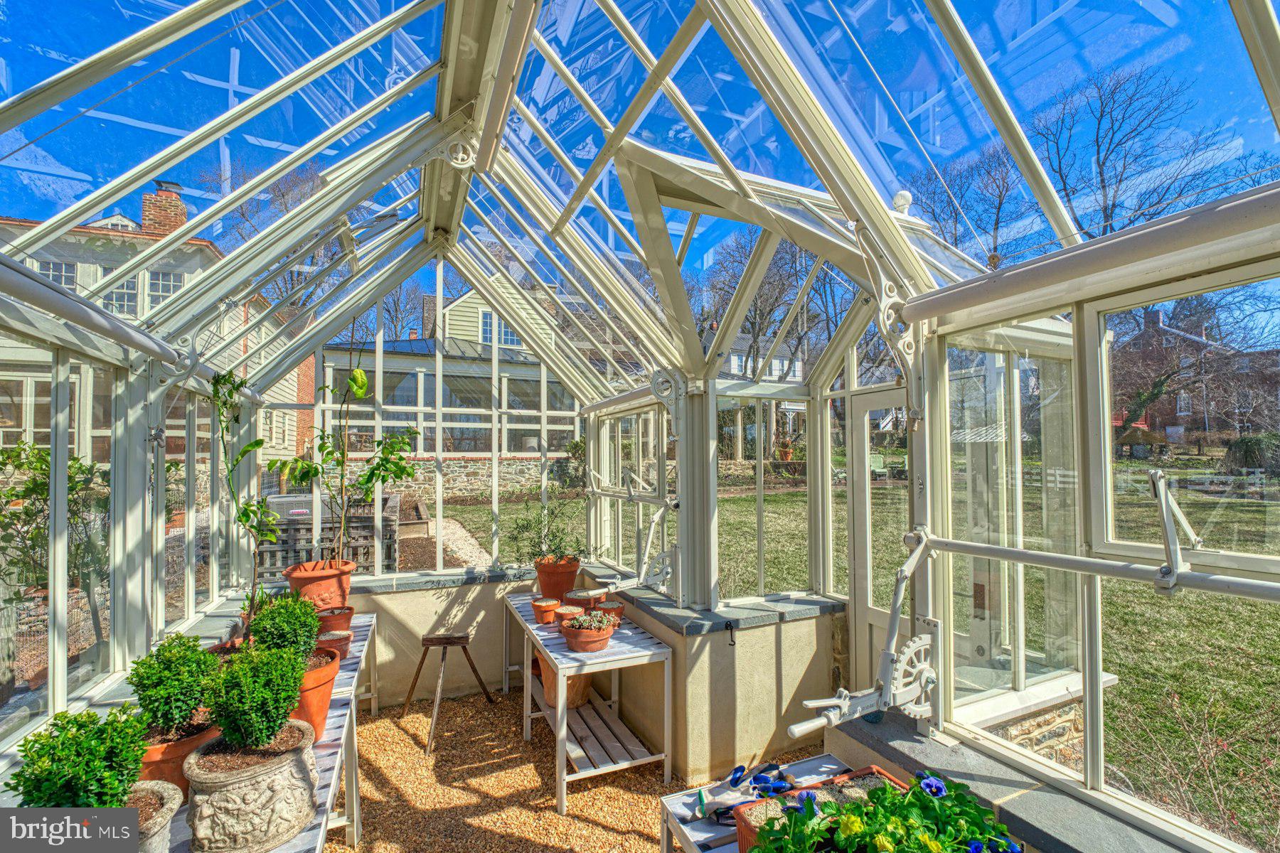 WATERFORD - Residential