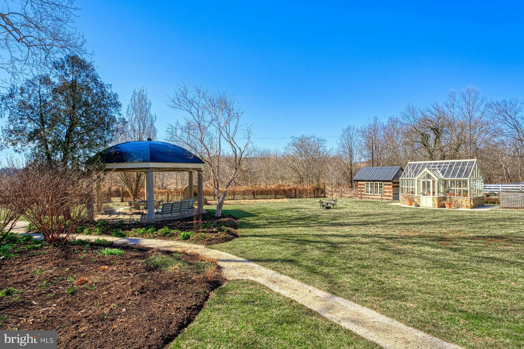 WATERFORD - Residential