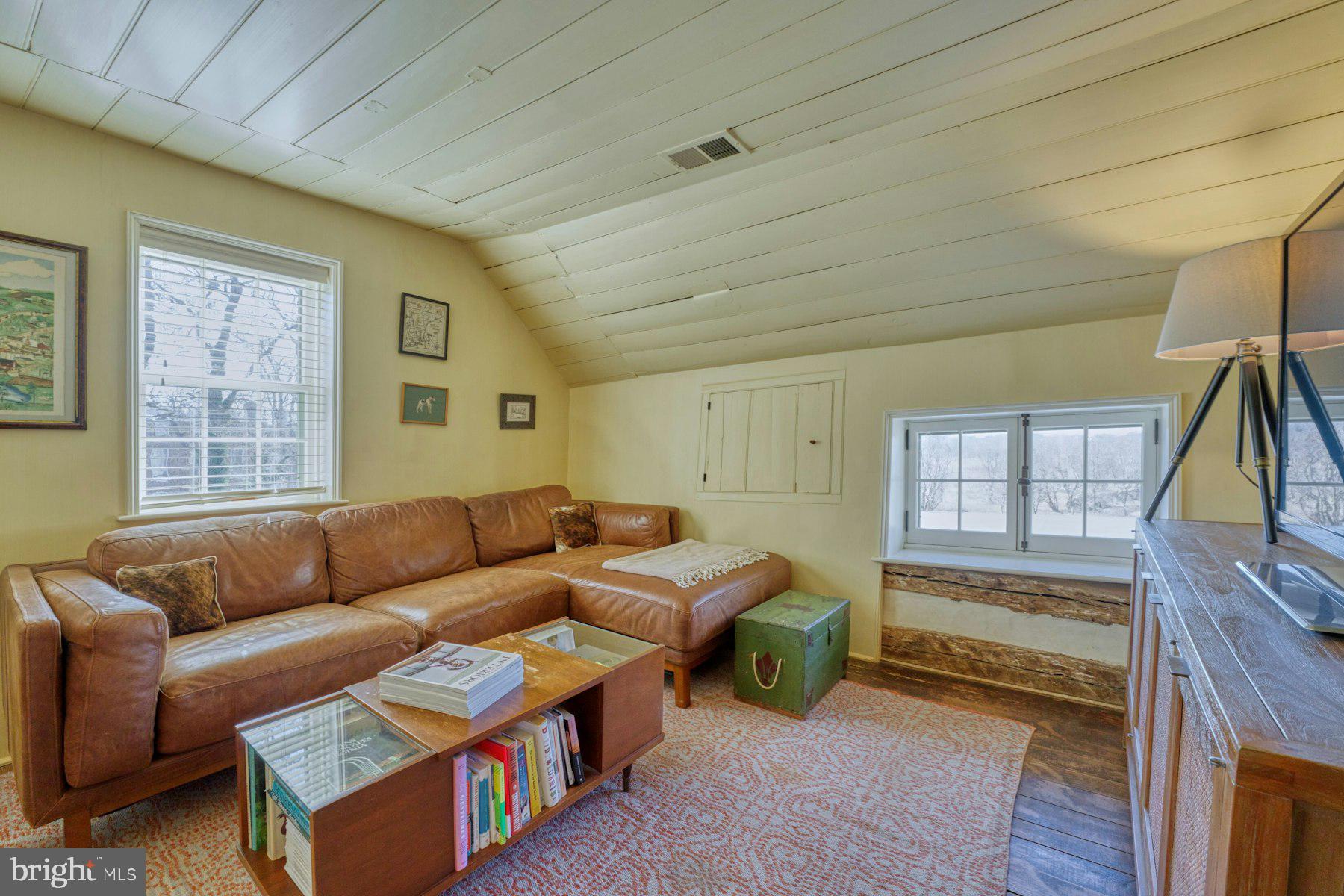 WATERFORD - Residential