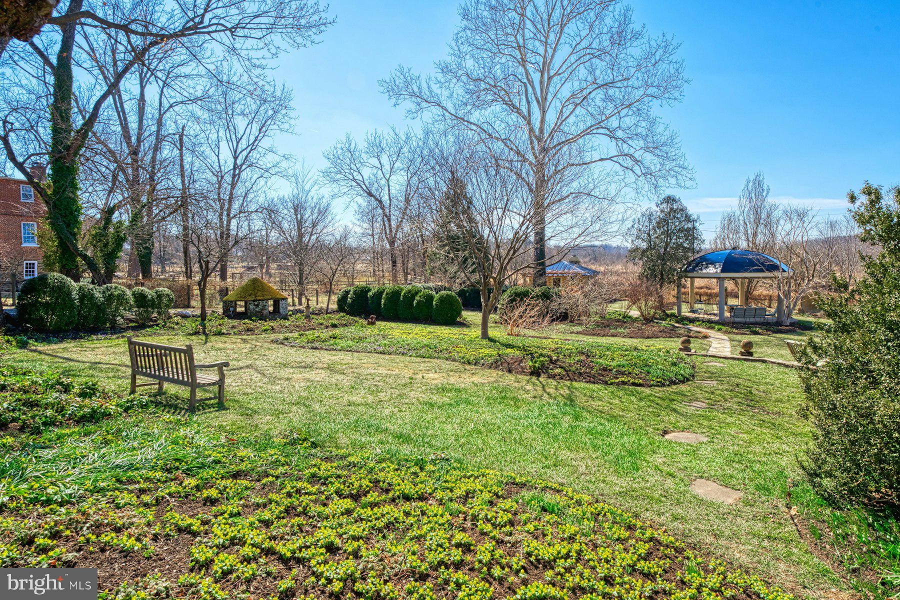 WATERFORD - Residential