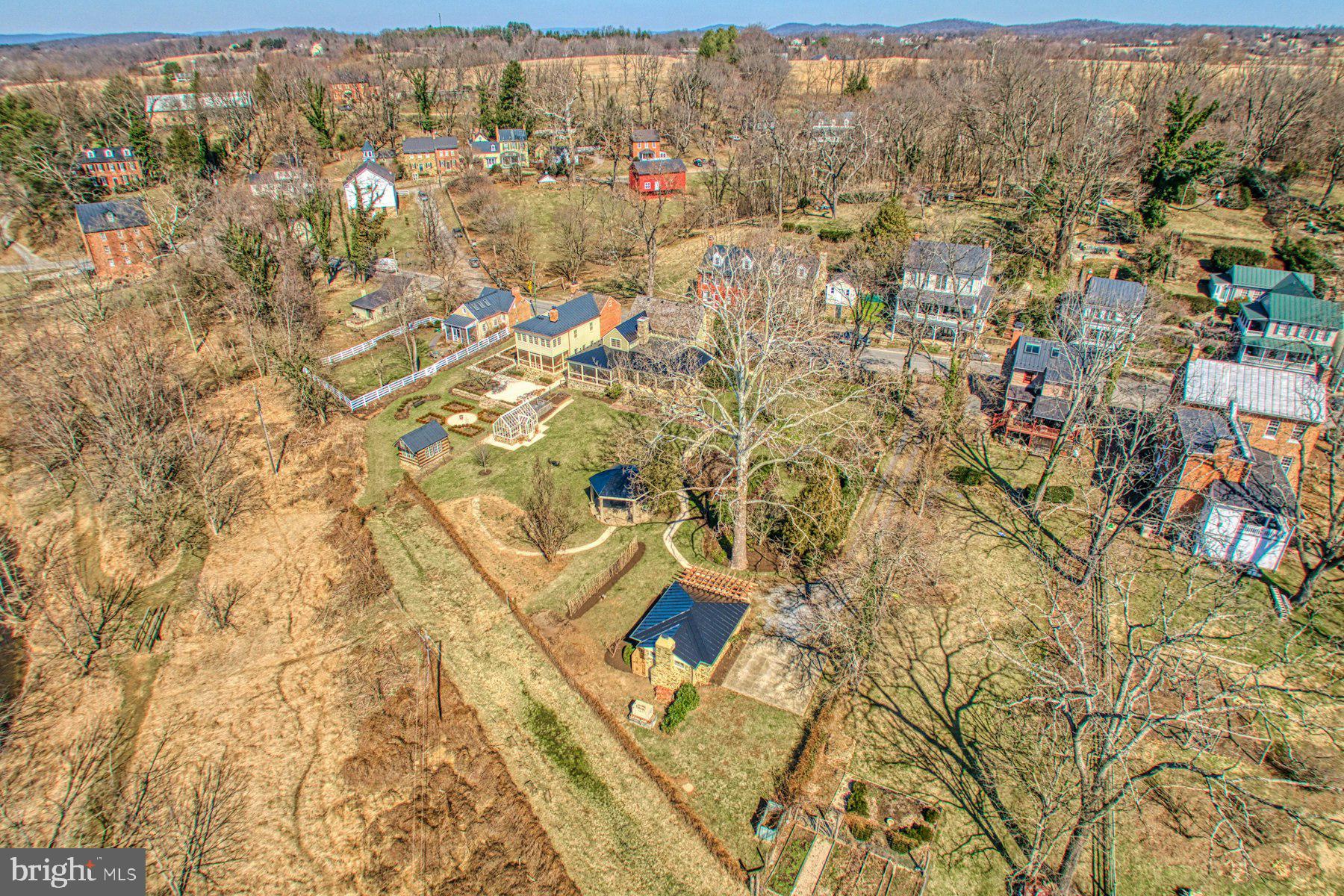 WATERFORD - Residential