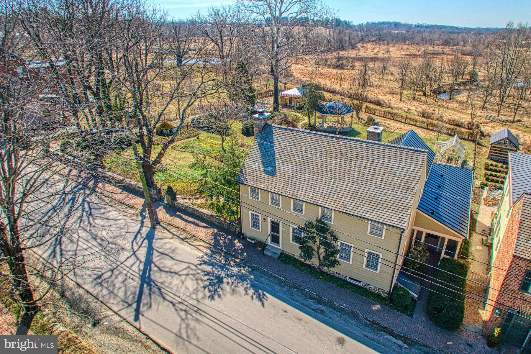 WATERFORD - Residential