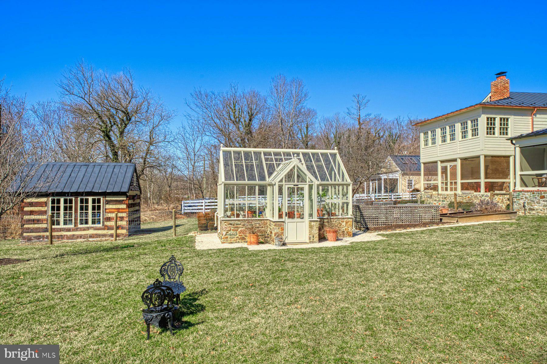 WATERFORD - Residential