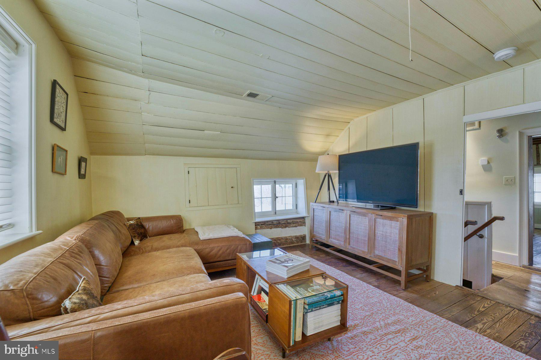 WATERFORD - Residential