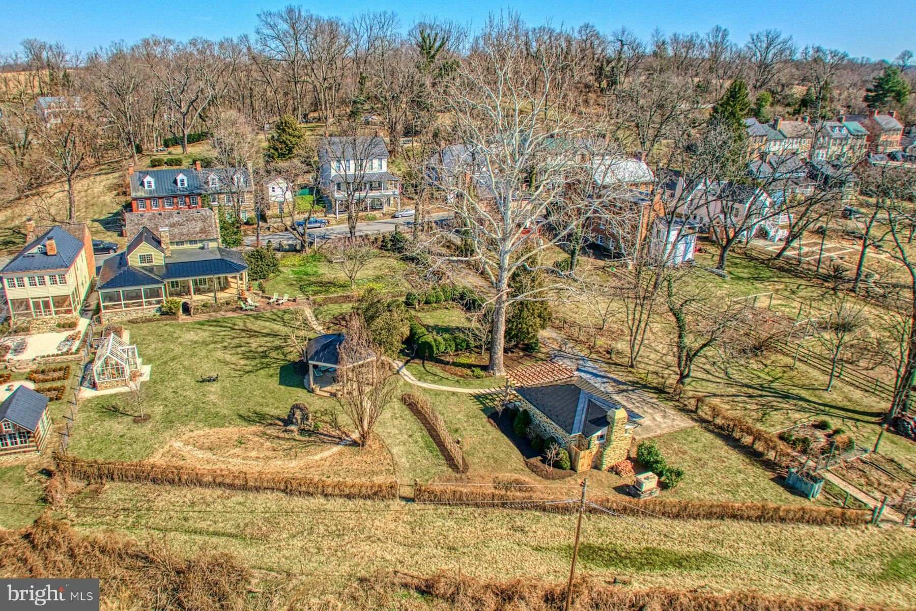 WATERFORD - Residential