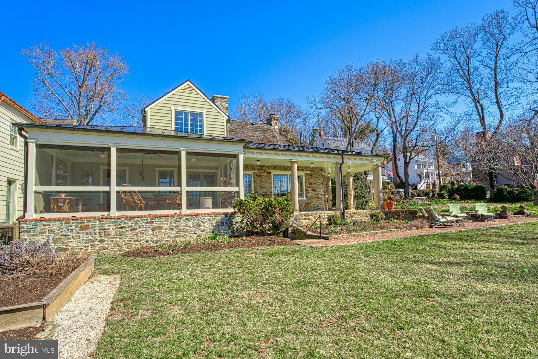 WATERFORD - Residential