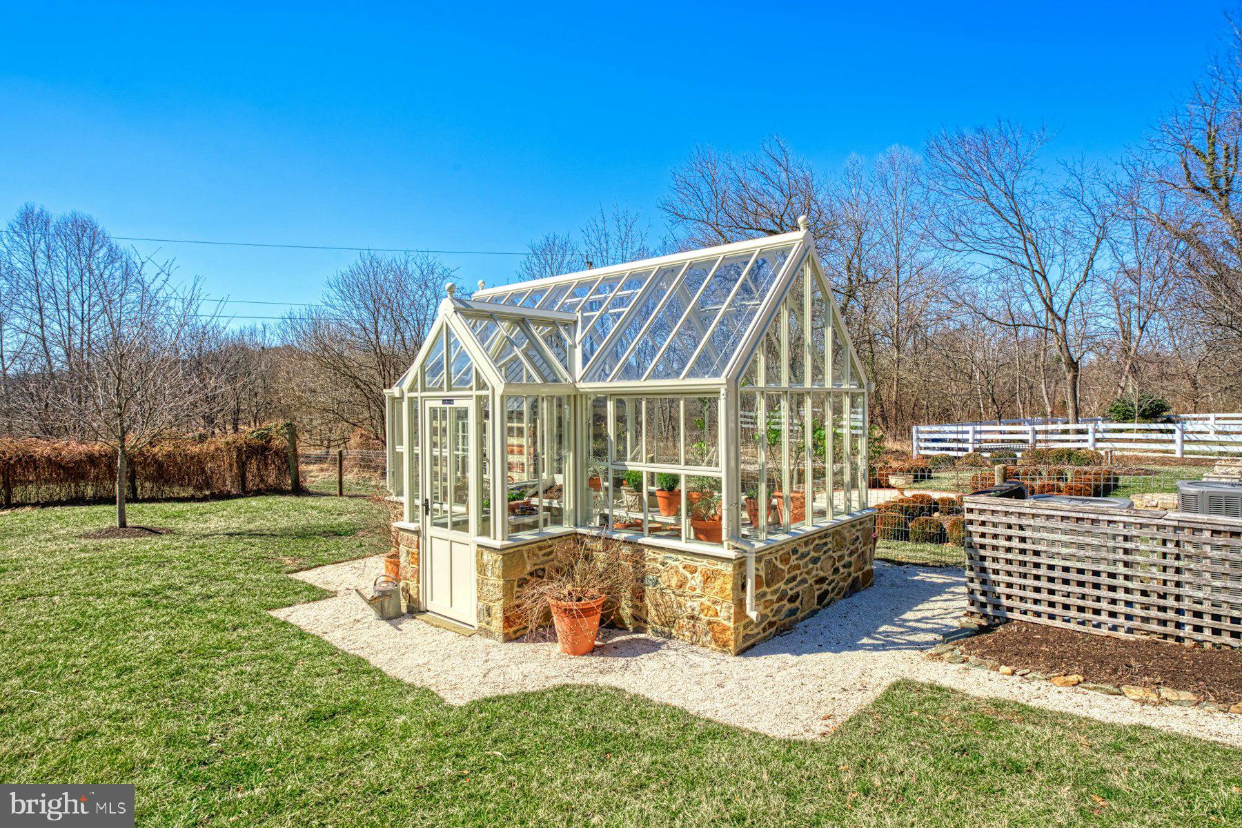 WATERFORD - Residential