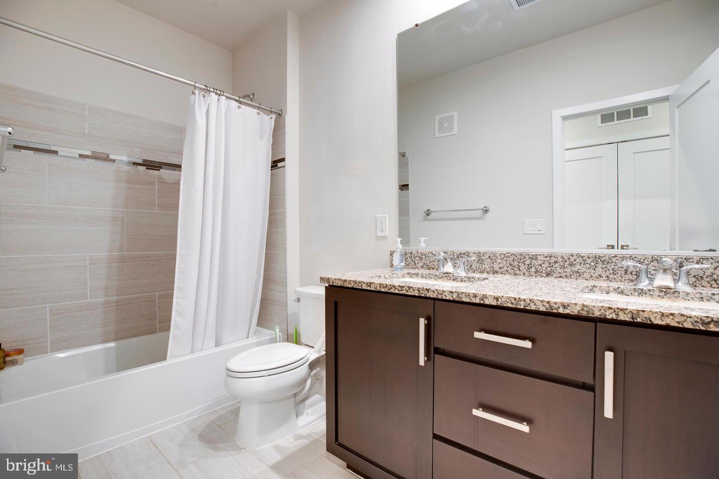 UNION PARK AT MCLEAN - Residential Lease