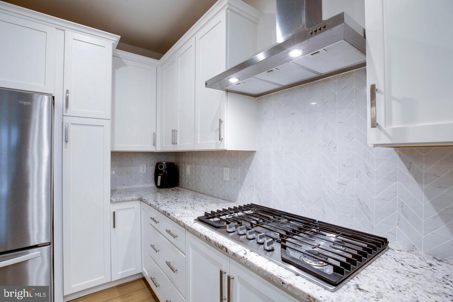 UNION PARK AT MCLEAN - Residential Lease