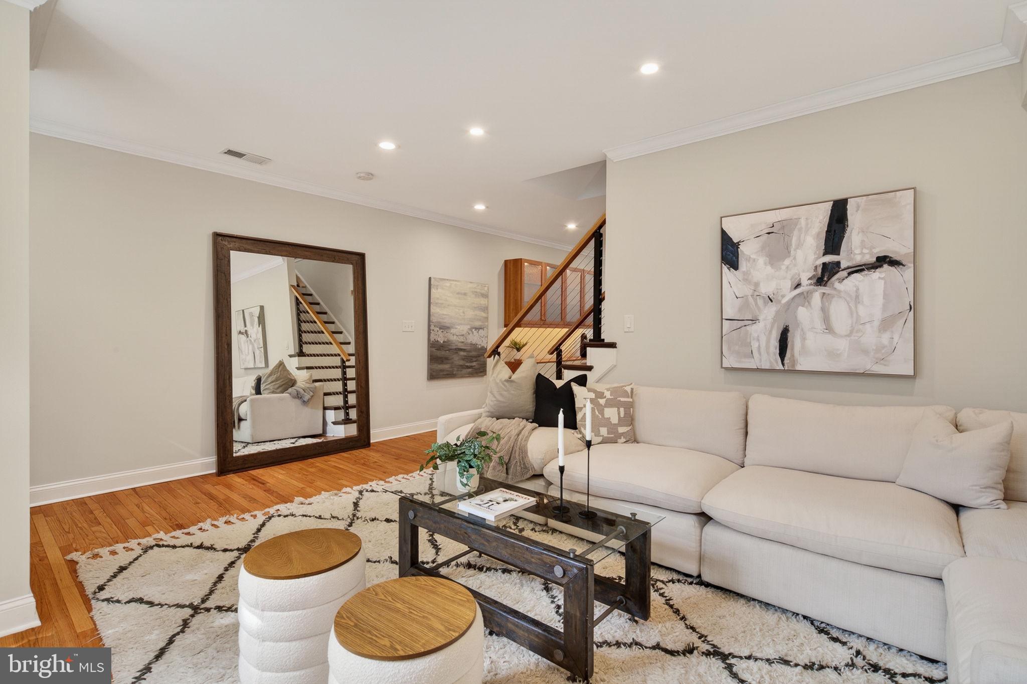 212 S 24TH STREET 24 216
