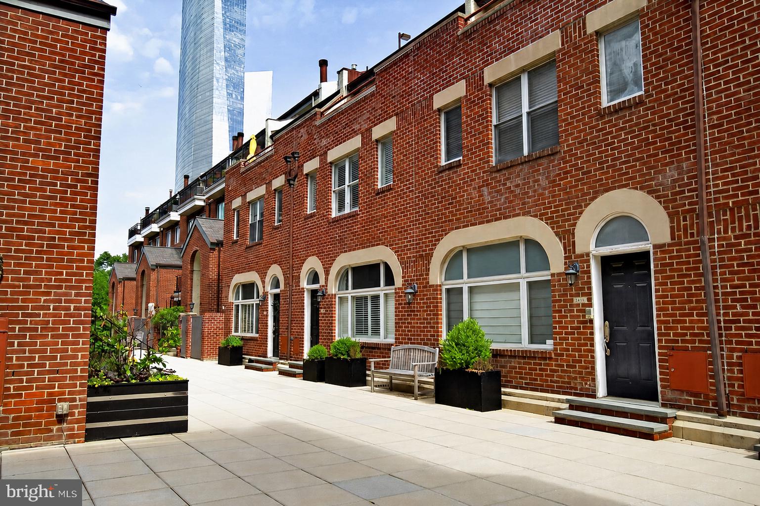 FITLER SQUARE - Residential