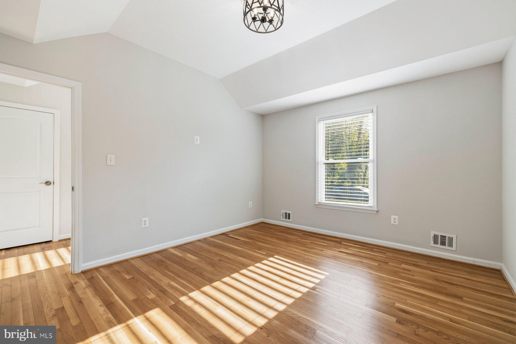 WHEATON OUTSIDE - Residential