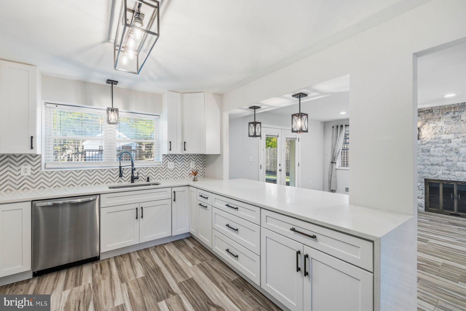 WHEATON OUTSIDE - Residential