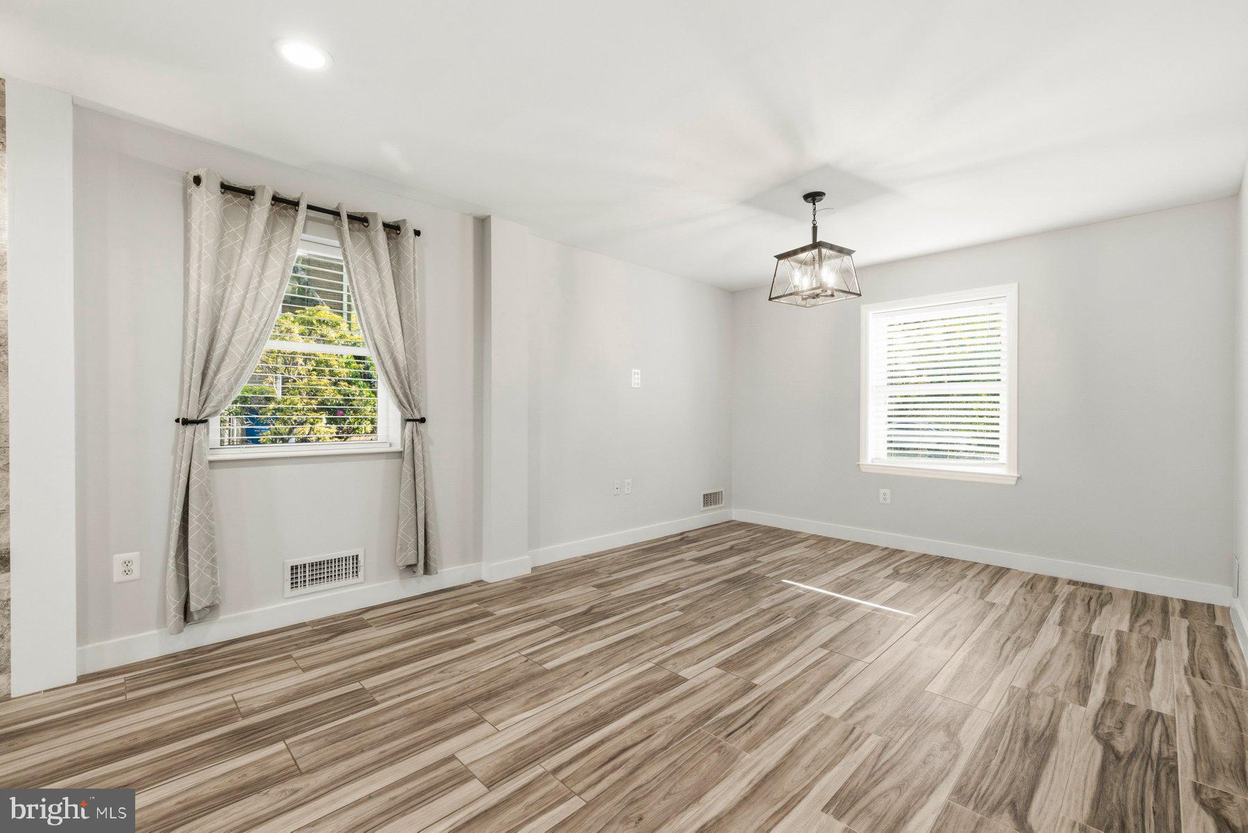 WHEATON OUTSIDE - Residential