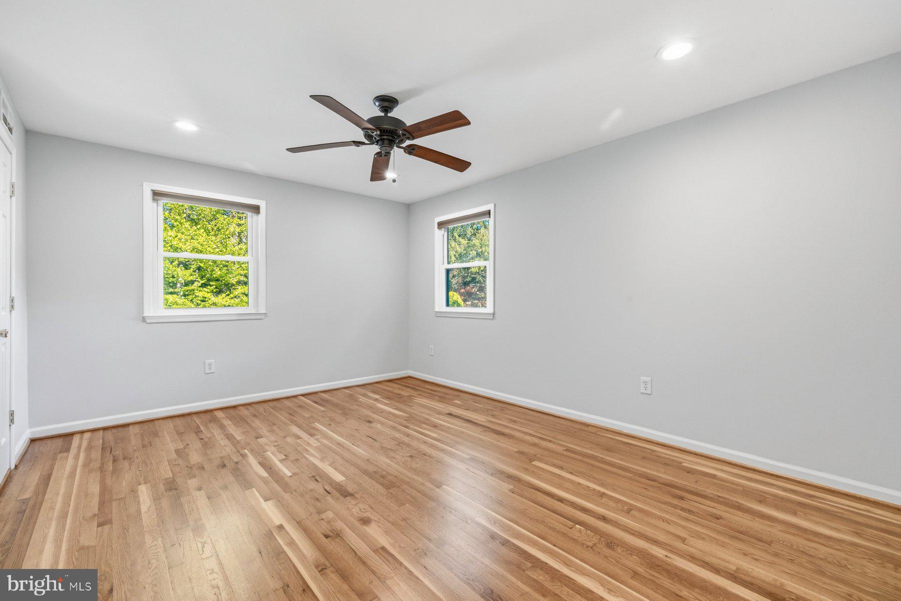 WHEATON OUTSIDE - Residential