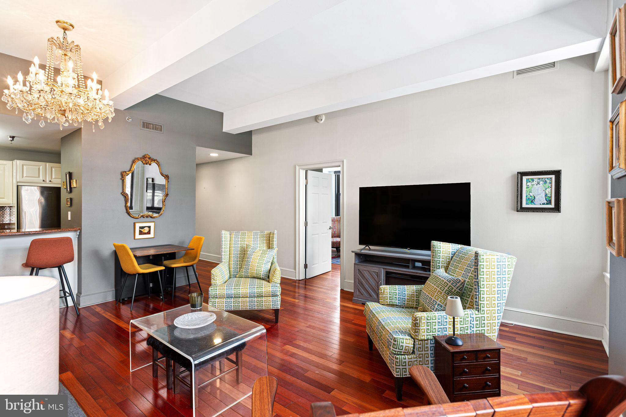 1500 CHESTNUT STREET 18H
