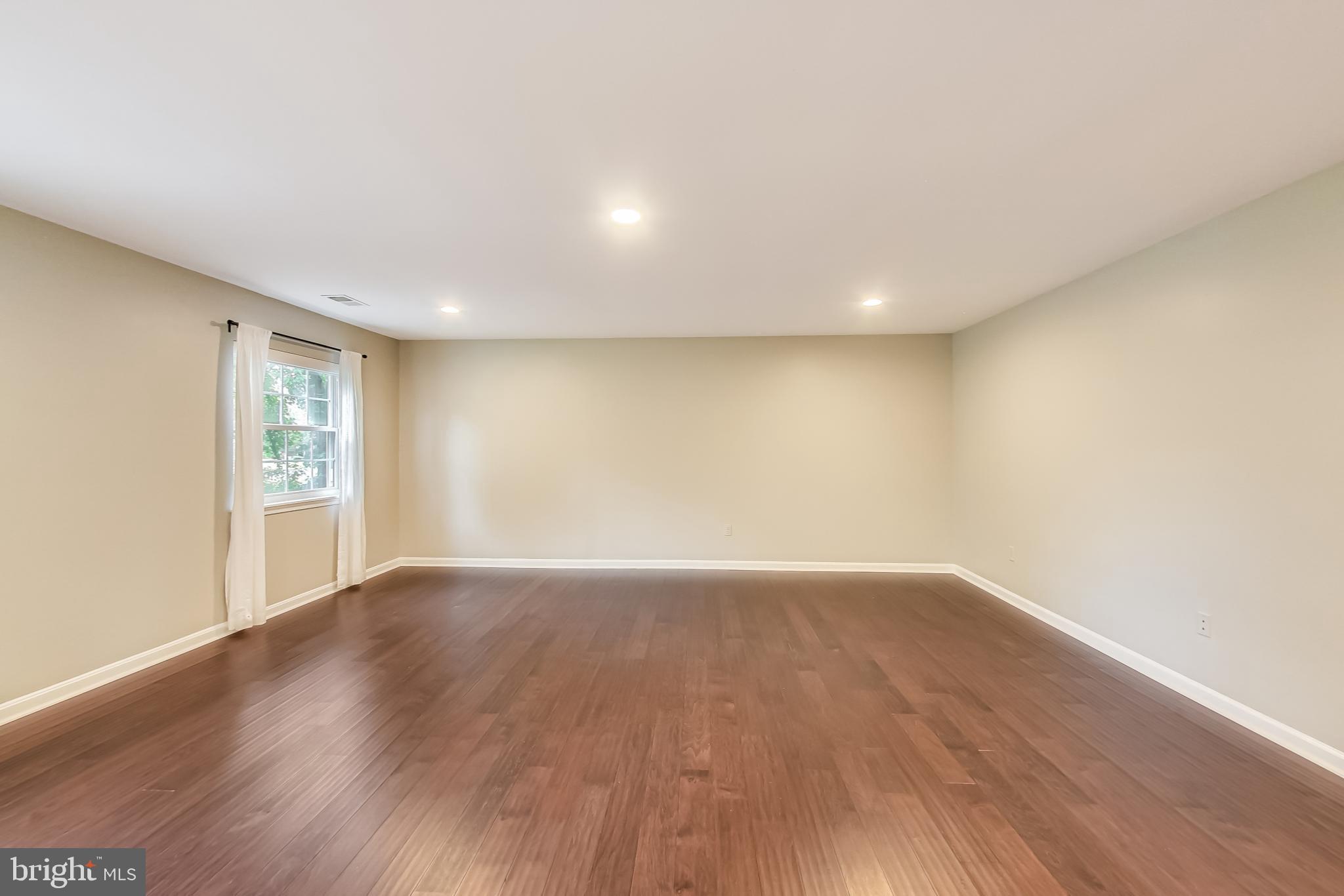 GRAPEWOOD ESTATES - Residential