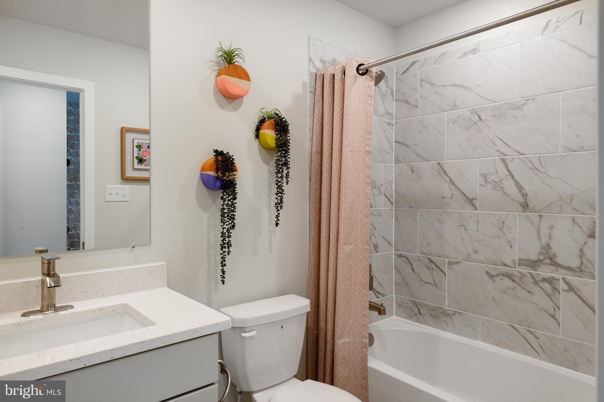 THE ESTATES AT BRIDGEWATER - Residential