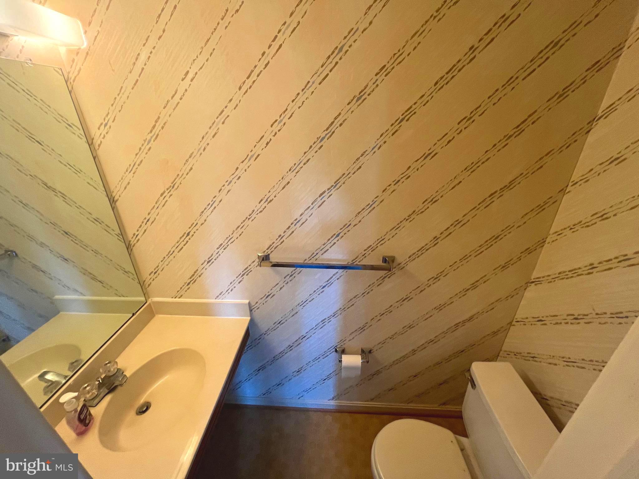 MONTGOMERY VILLAGE - Residential