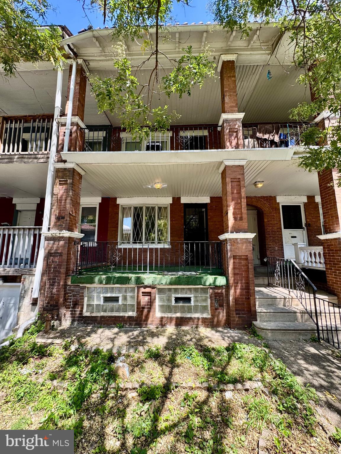 Recently renovated from top to bottom, this spacious 1,100 sq. ft. apartment at 6023 Catharine Street is ready for move-in. The unit features a gas range and refrigerator, along with two large bedrooms offering ample closet and storage space.
Enjoy a large shared backyard perfect for outdoor relaxation, plus your own front porch for added charm.
Schedule your showing today and make this updated space your new home!