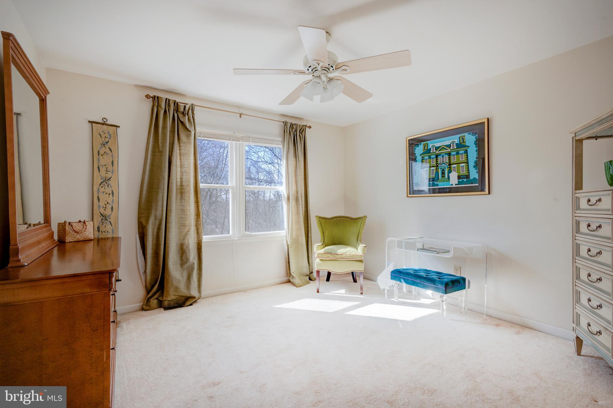 LAFAYETTE HILL - Residential