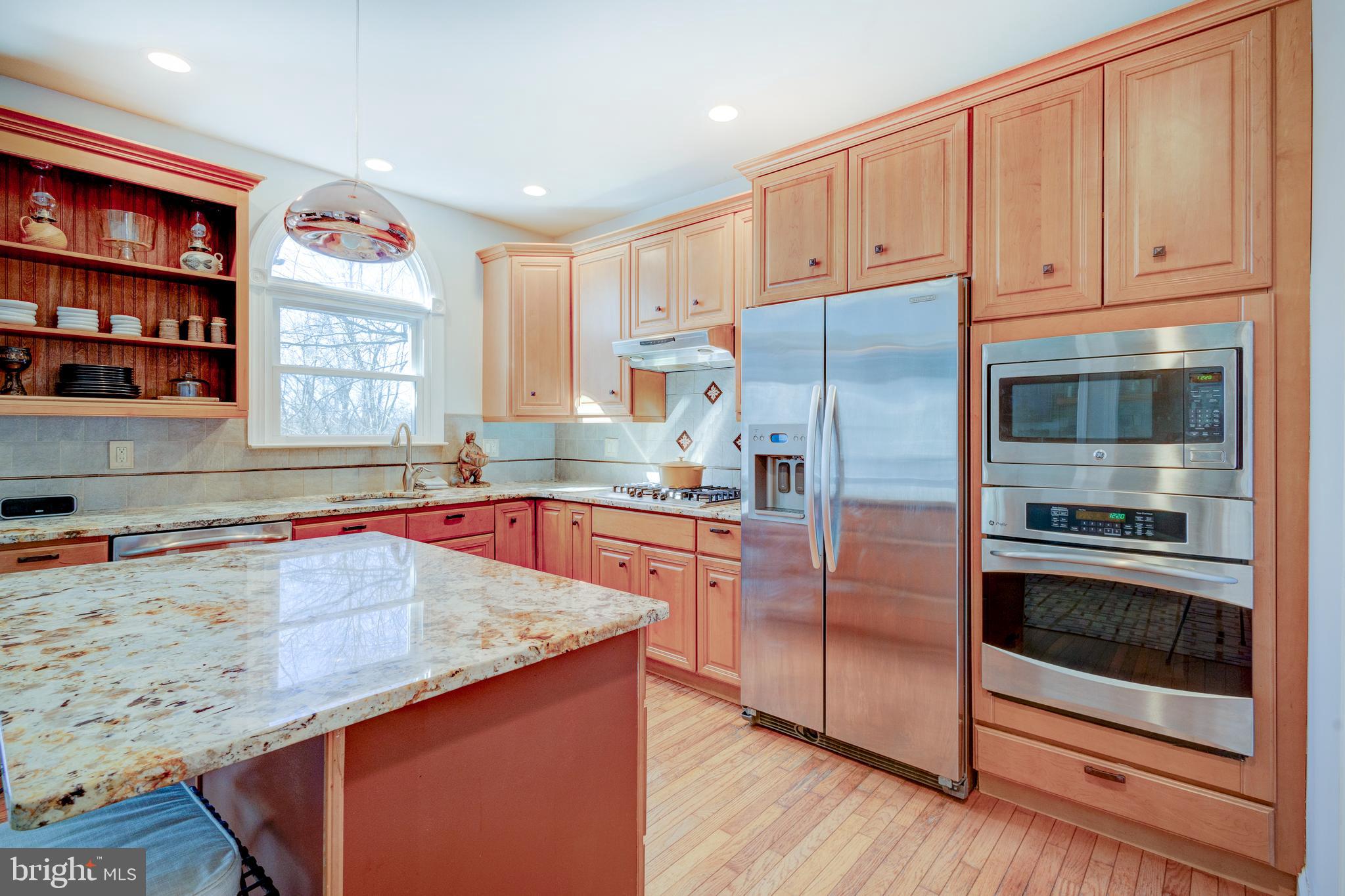 LAFAYETTE HILL - Residential