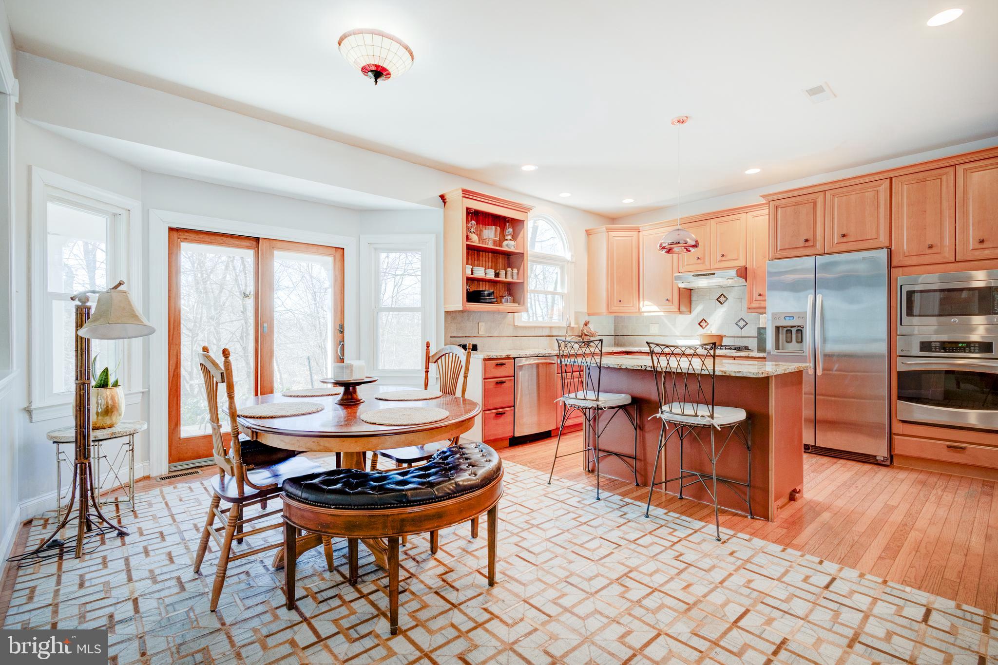 LAFAYETTE HILL - Residential