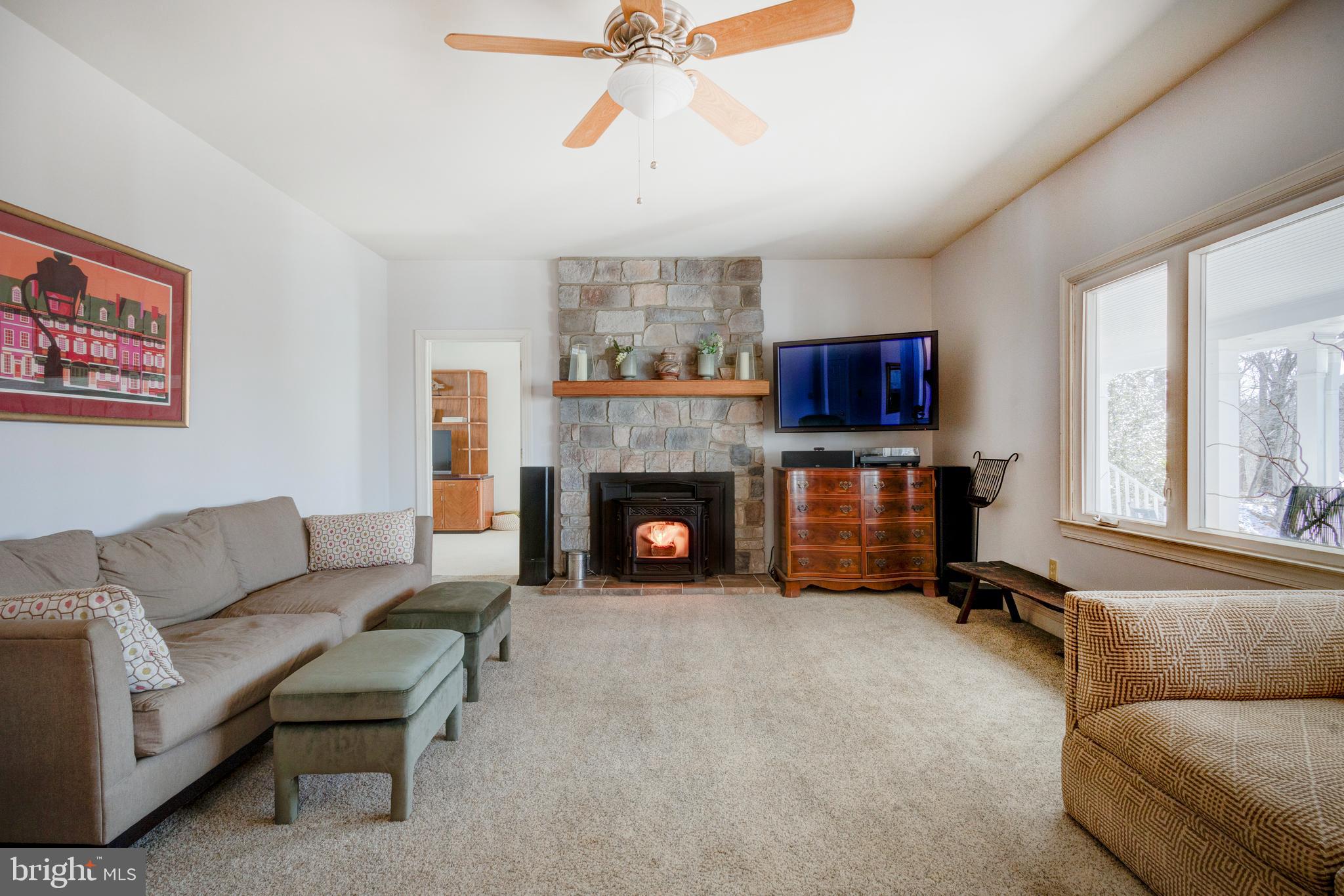 LAFAYETTE HILL - Residential