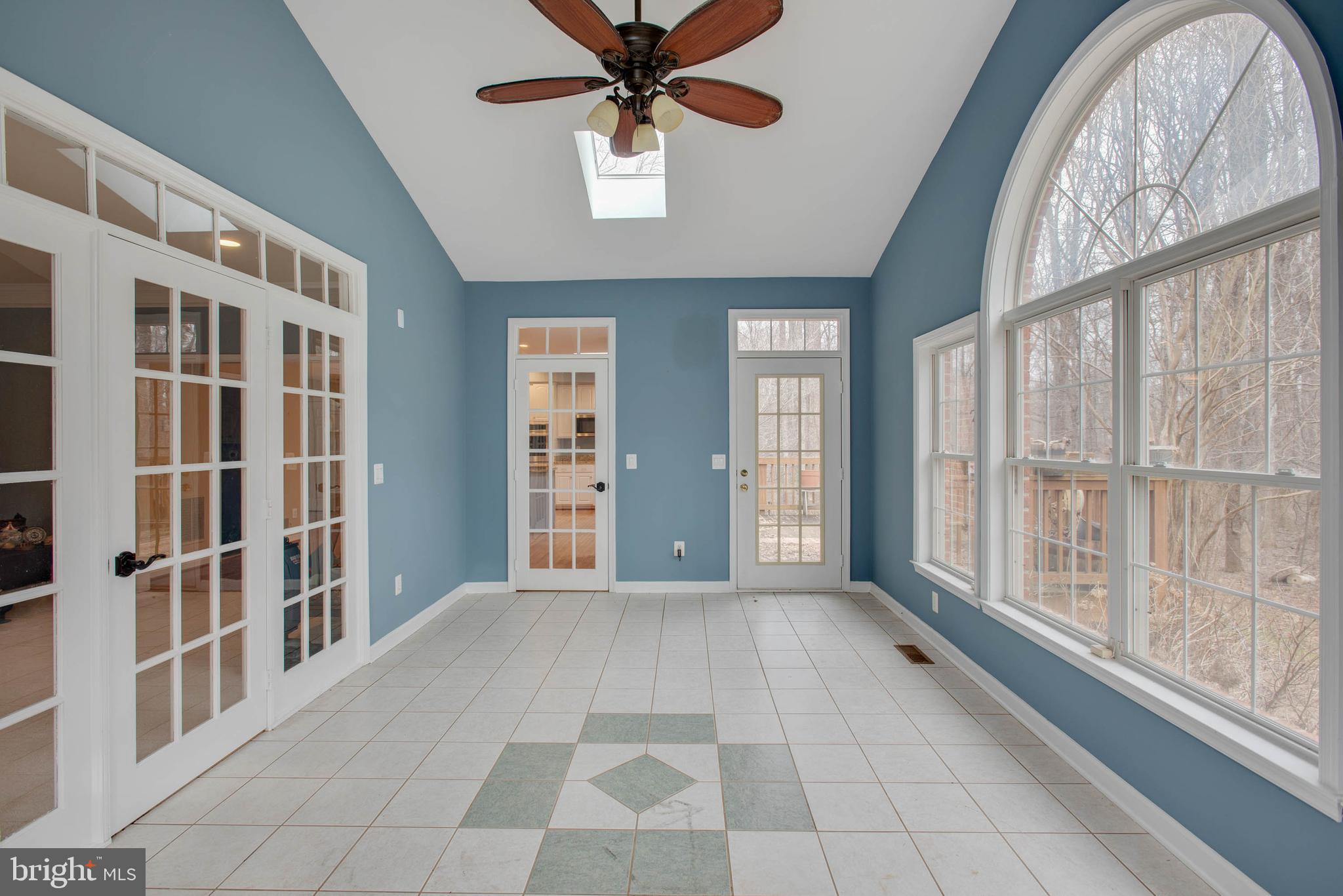 SNOW HILL - Residential