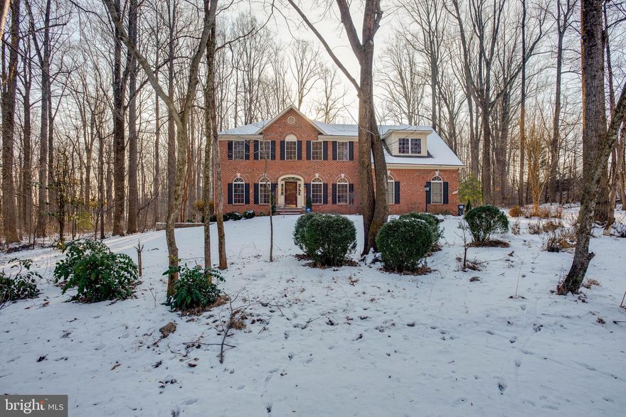 Priced to sell quickly! Right over tax assessed value. So many upgrades! HVAC just 6.5 years old, new lighting and hardware, hardwood floors, new garage door, driveway resurfaced, new custom sidewalk- recently professionally landscaped- recessed lighting in family, formal living room, master bedroom, basement and sitting room, LED in kitchen-new high end lighting fixtures-new foyer, kitchen and dining room chandeliers, and several wall and ceiling lights-all new high end light switches and new electrical outlets-new hardware on doors-upgraded guest bathroom- Finished basement and insulation of crawl space-Designer whole house painting, ceiling molding and wainscoting.