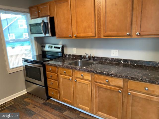 LAUREL - Residential Lease