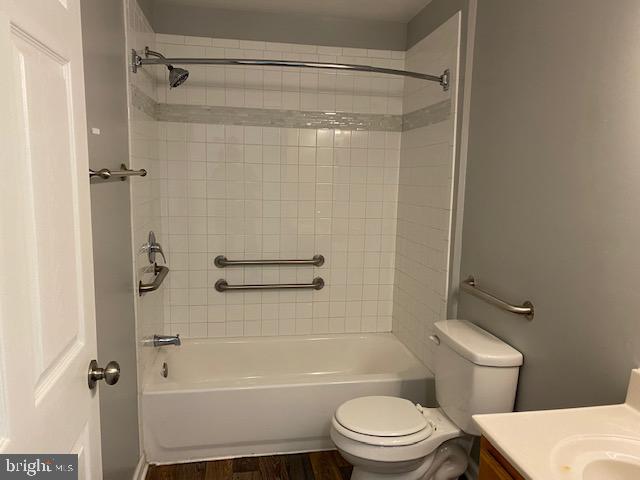 LAUREL - Residential Lease