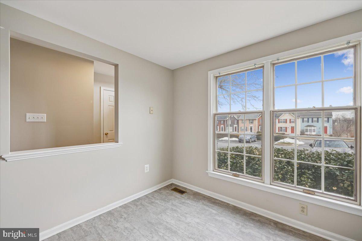 WATERSIDE - Residential