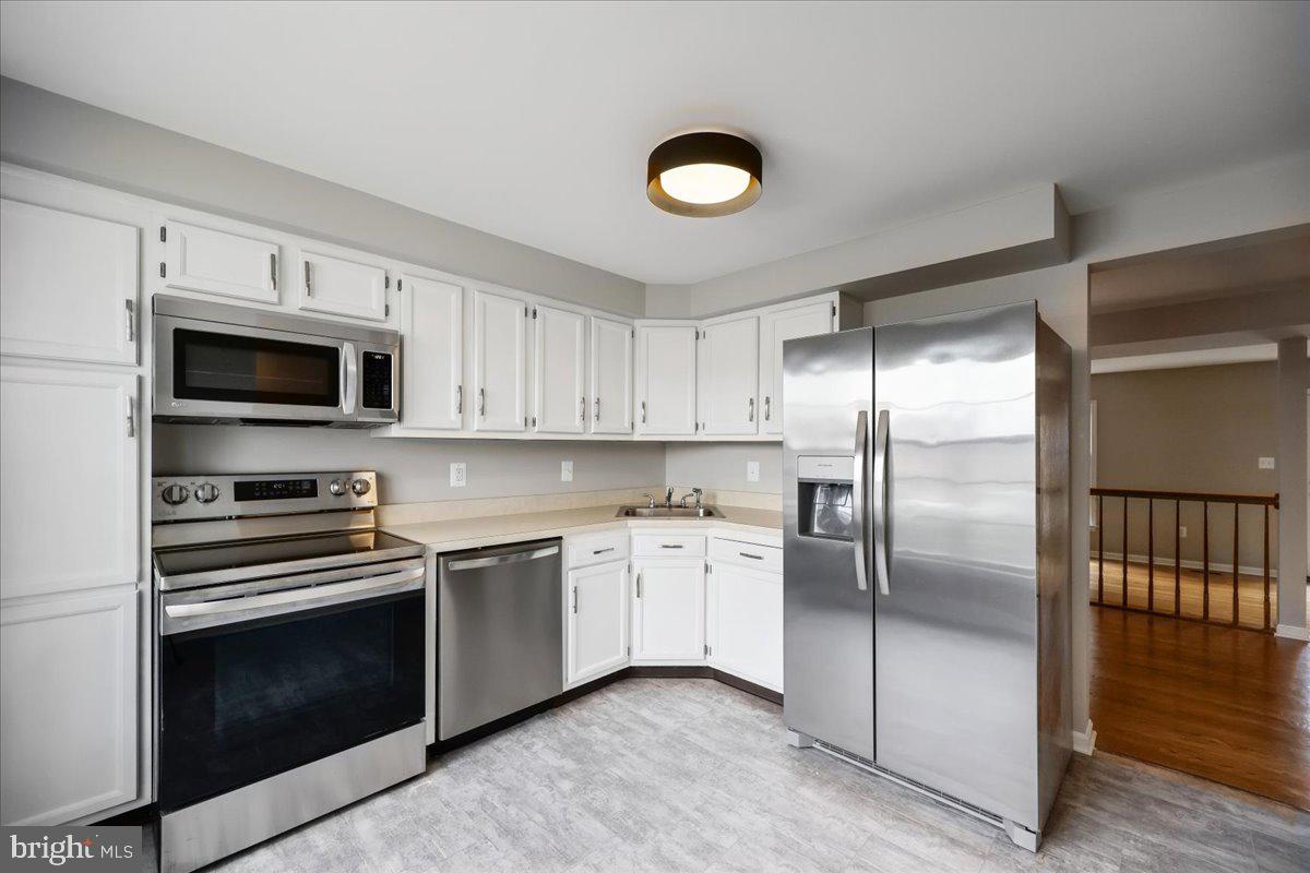 WATERSIDE - Residential