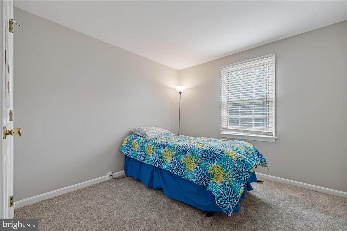 WATERSIDE - Residential