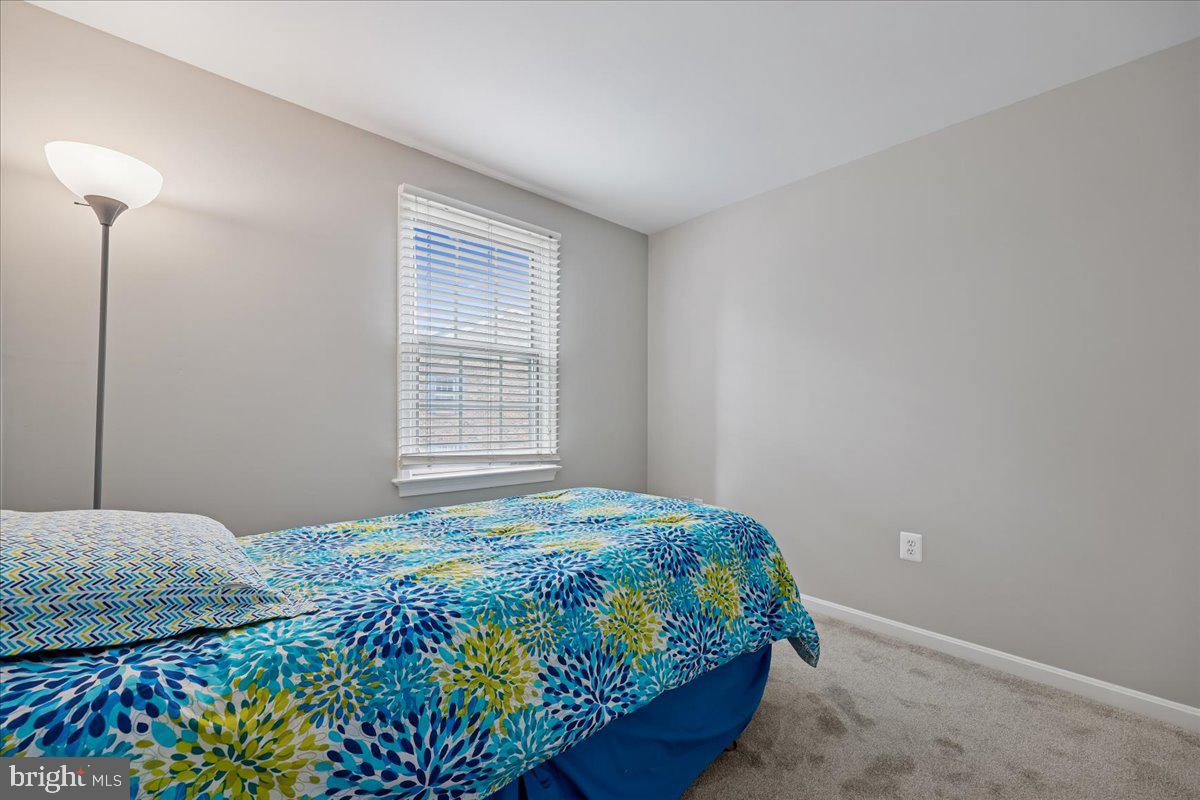 WATERSIDE - Residential