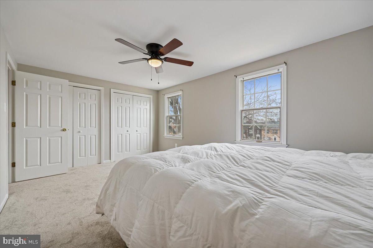 WATERSIDE - Residential