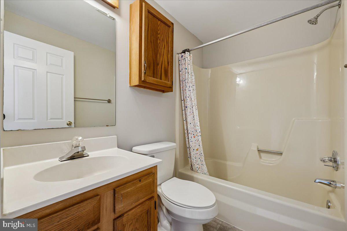 WATERSIDE - Residential