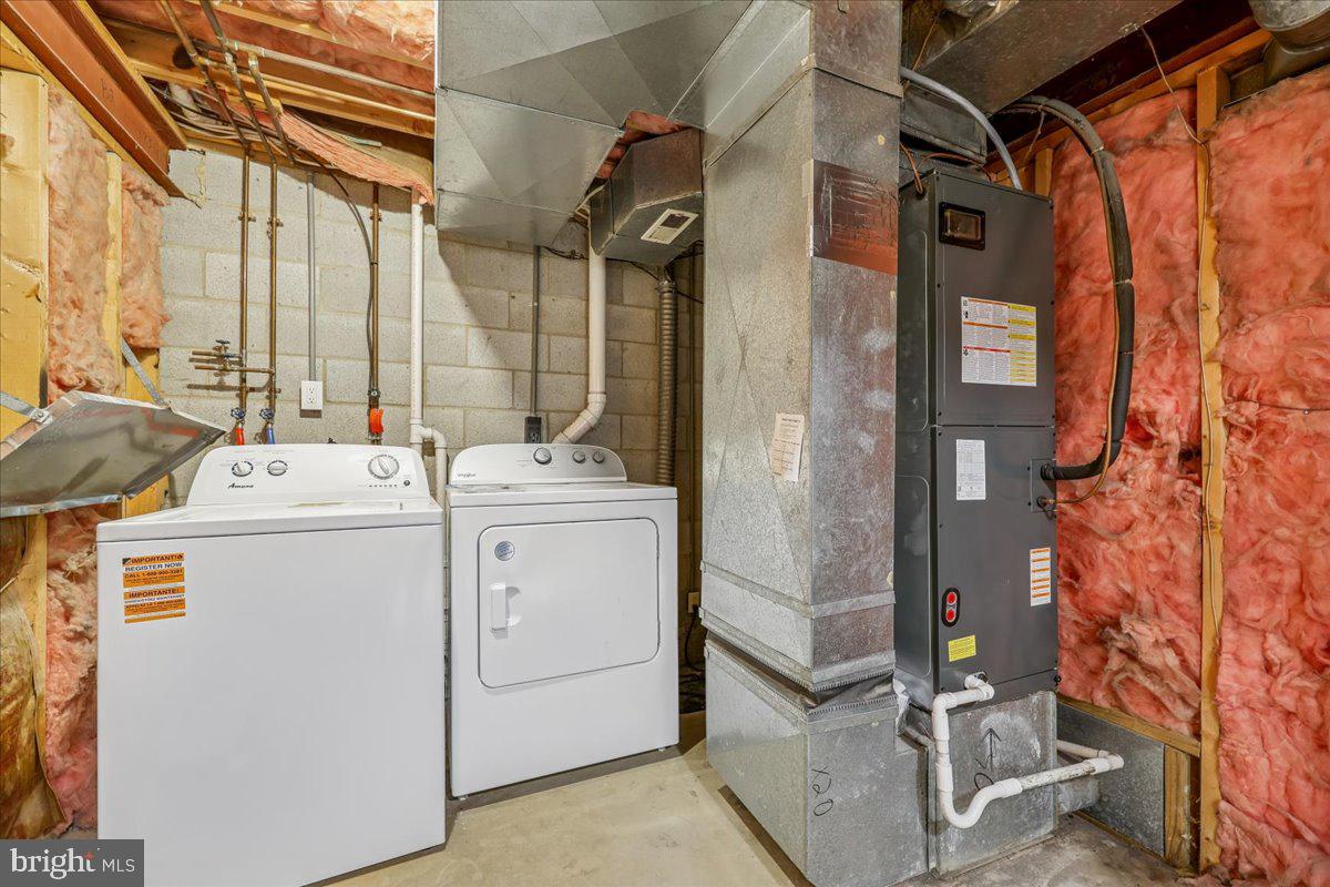 WATERSIDE - Residential