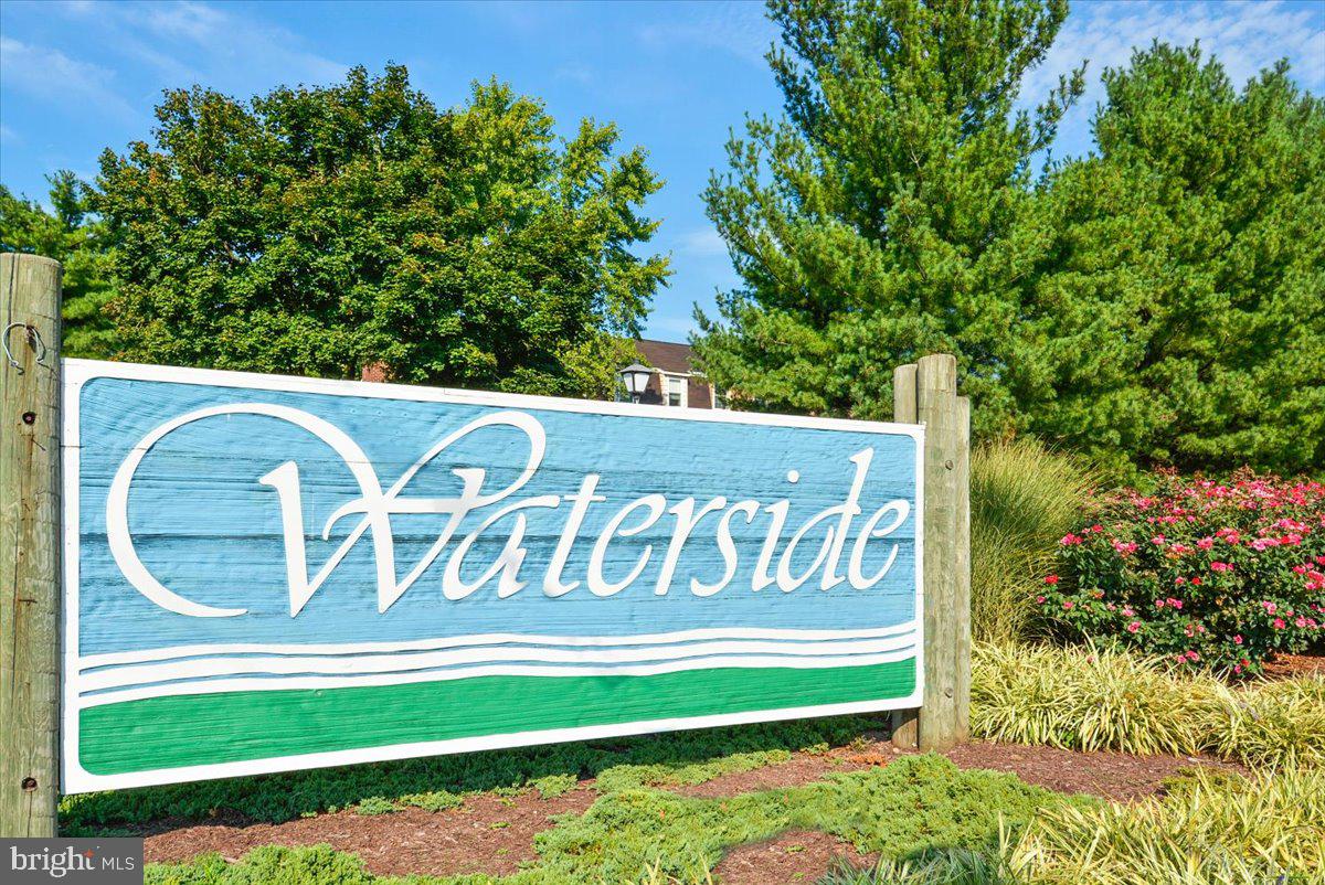 WATERSIDE - Residential