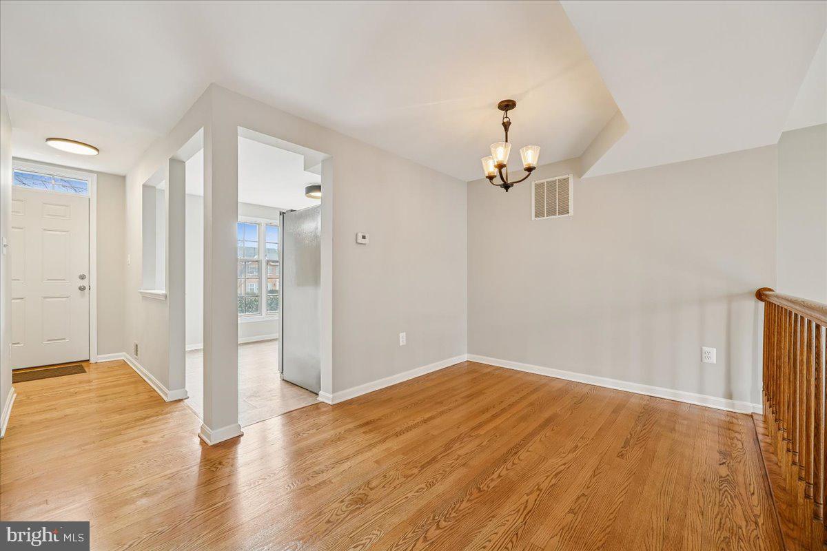 WATERSIDE - Residential