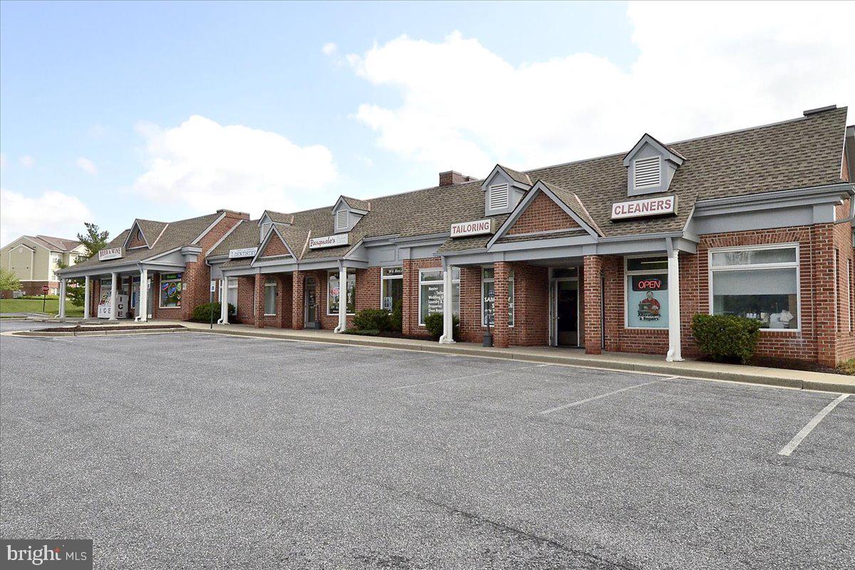 WATERSIDE - Residential