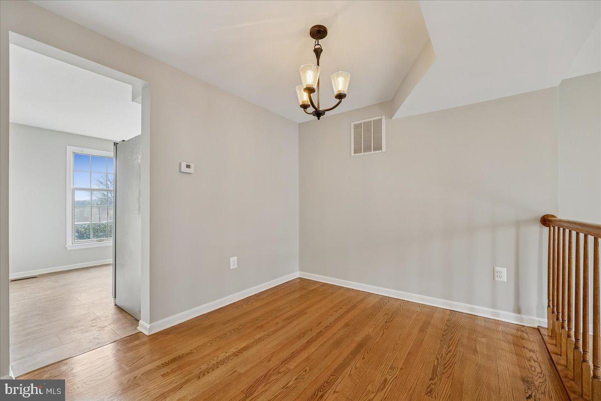 WATERSIDE - Residential