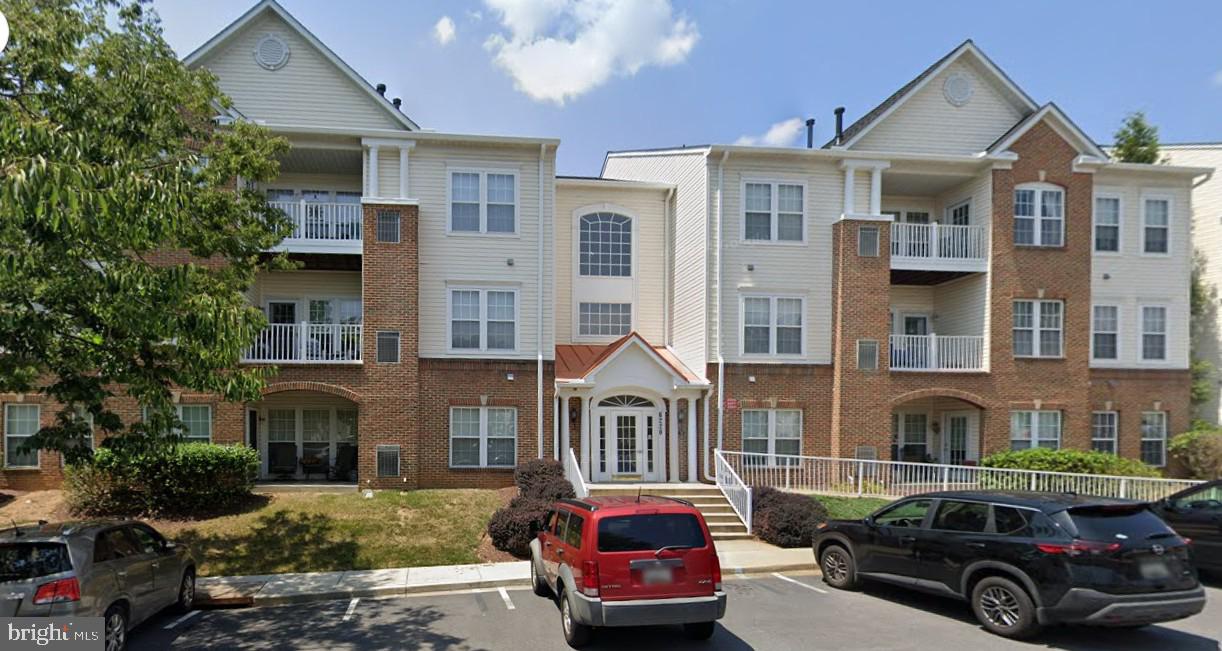 SPRING RIDGE - Residential
