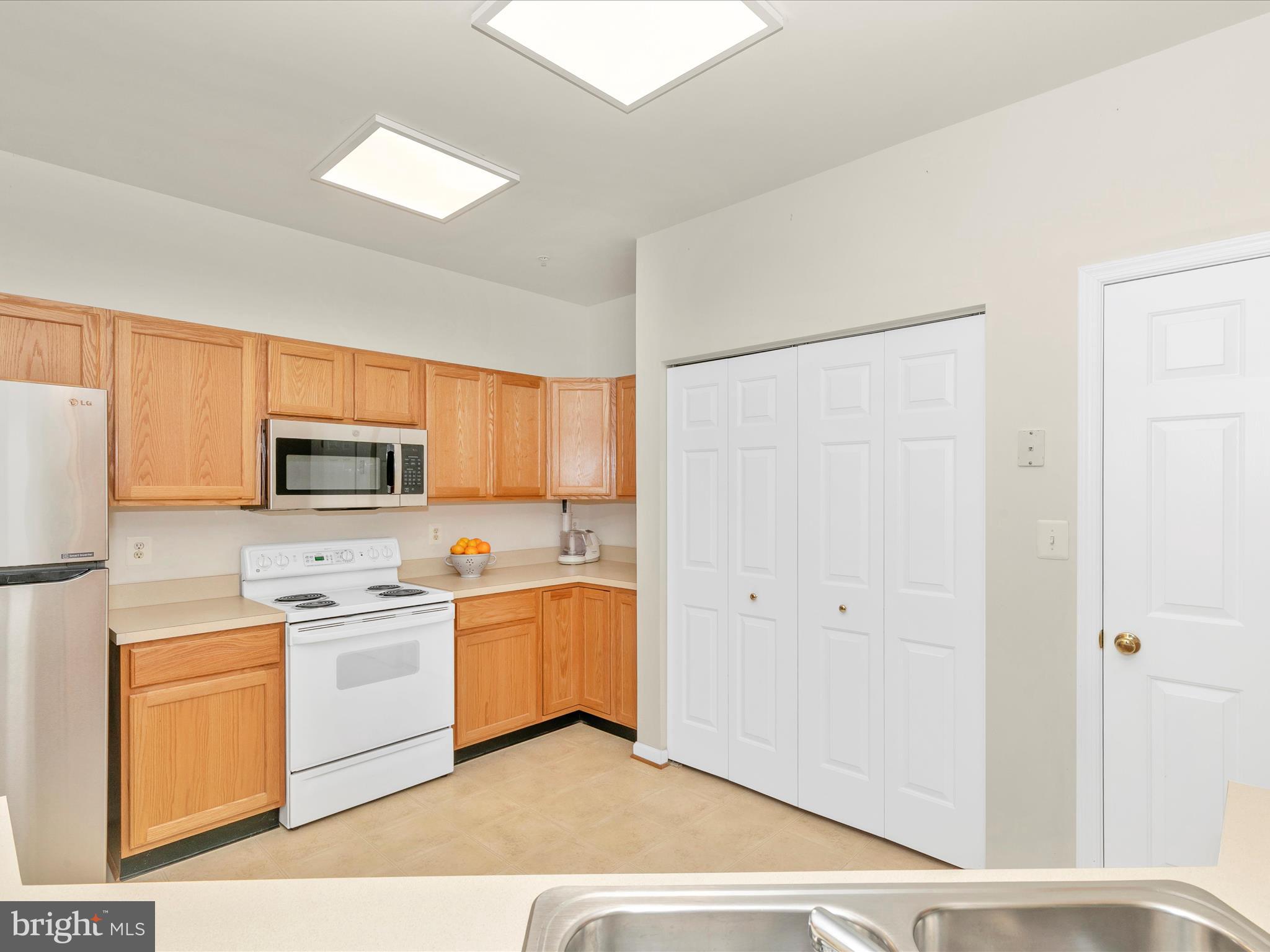 SPRING RIDGE - Residential